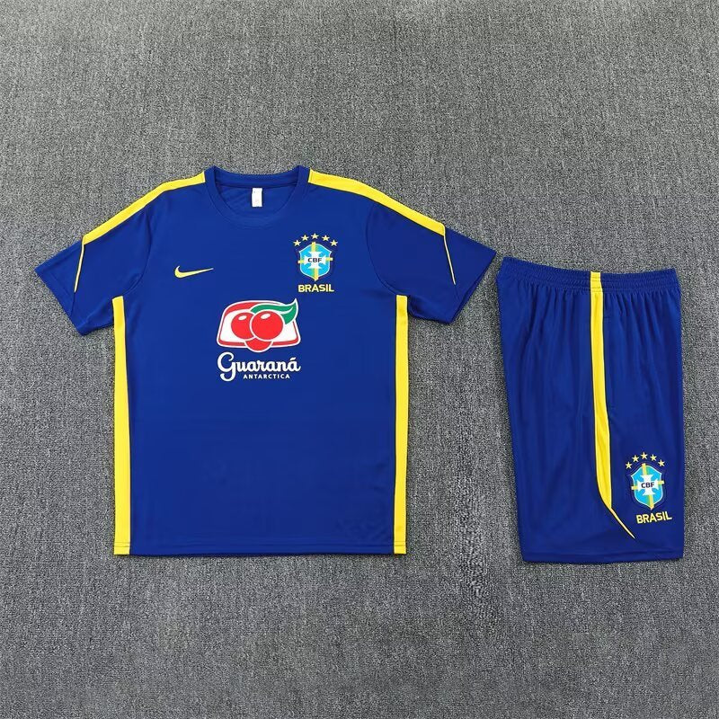 Brazil 26/27 Training Kit