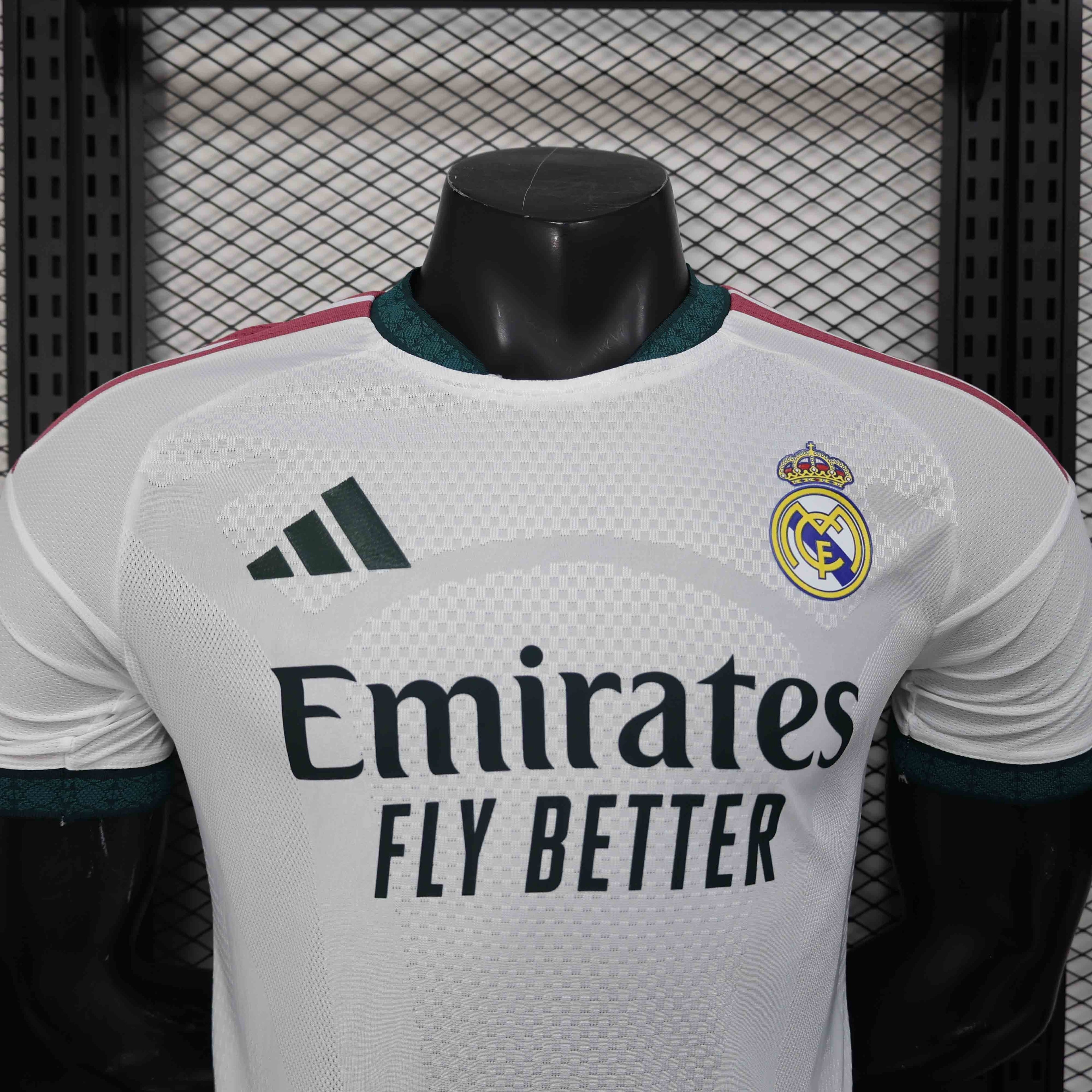 Real Madrid 26/27 Home Kit - Player Version