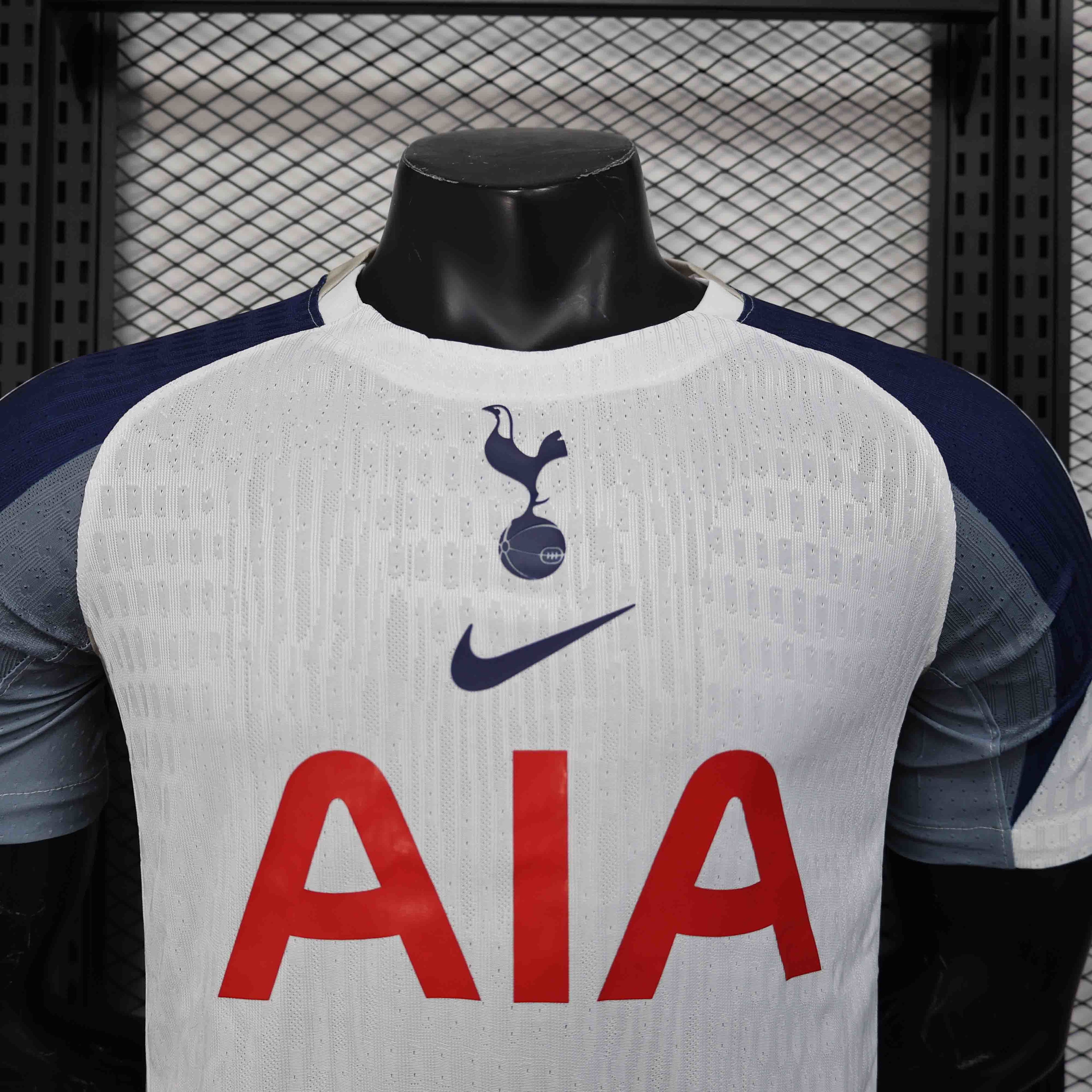 Tottenham Hotspur 25/26 Home Kit - Player Version