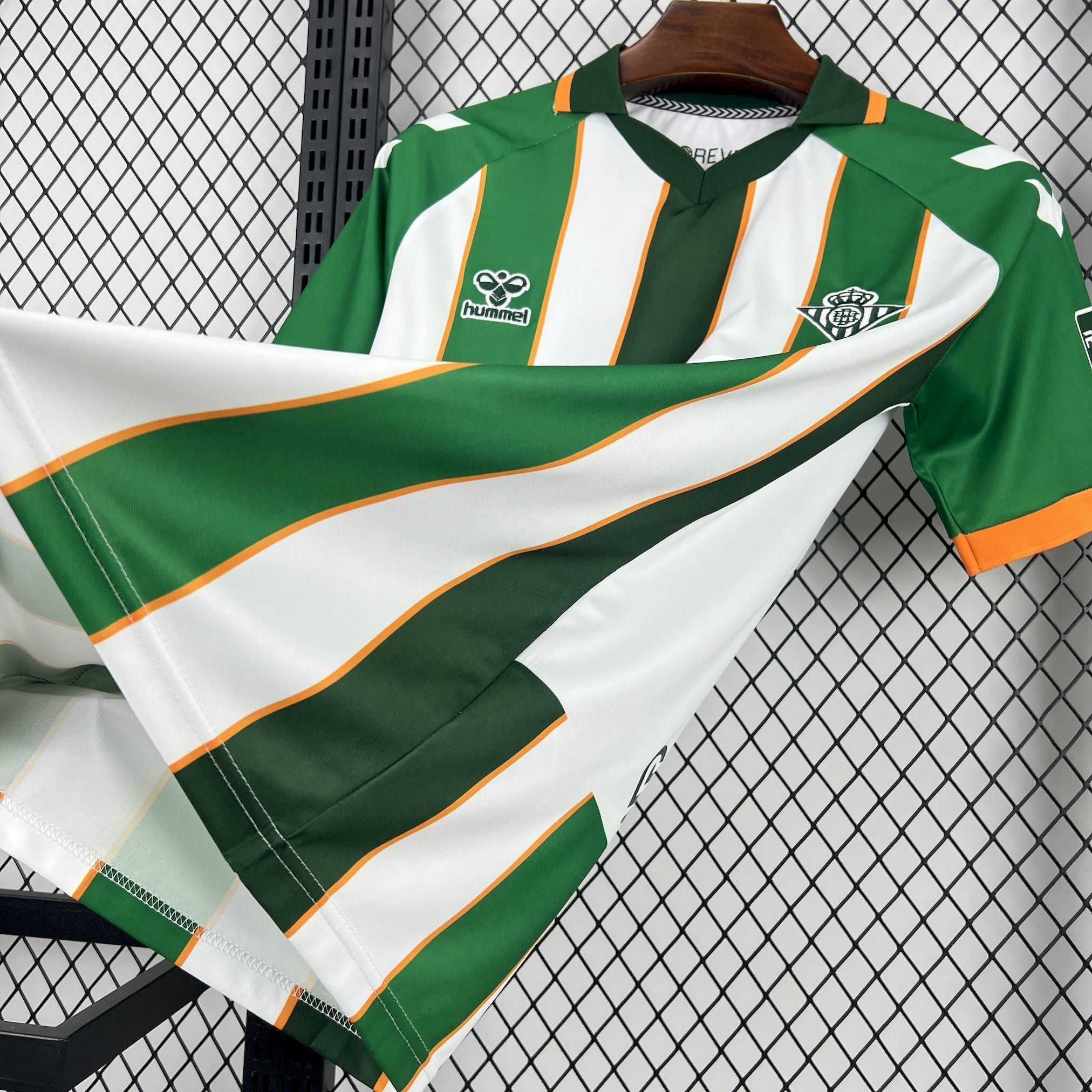 Real Betis 26/27 Balompié Forever Goalkeeper Kit