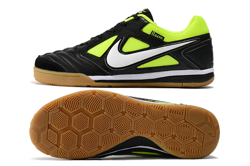 Nike Gato