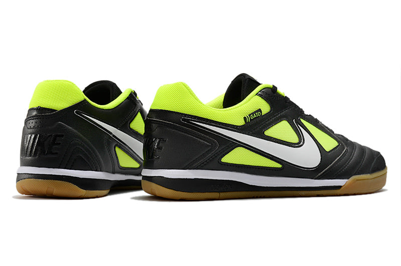 Nike Gato