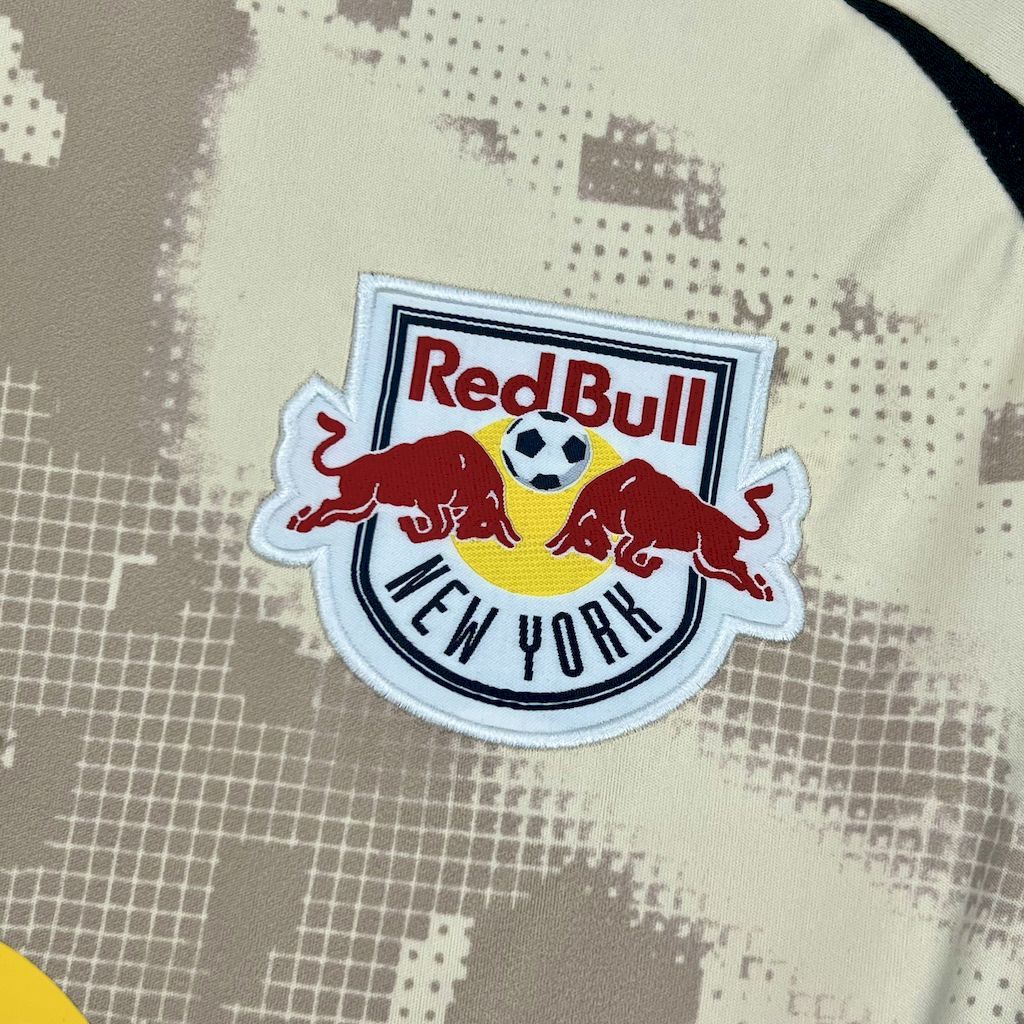 RB Leipzig 25/26 Away Kit