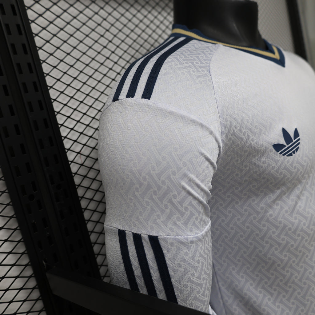 Italy Away Kit World Cup 2026 Long Sleeve - Player Version