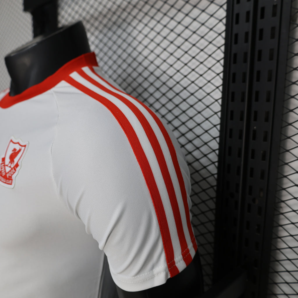 Liverpool 26/27 Retro Casual Special Edition Kit