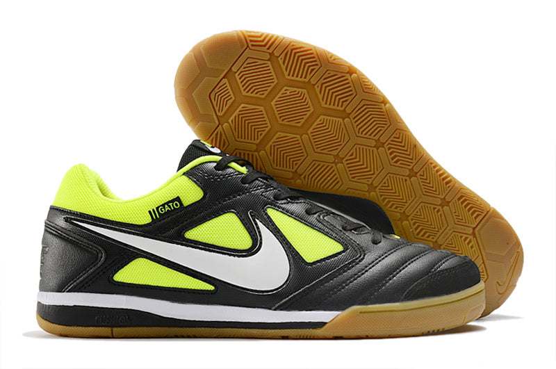 Nike Gato