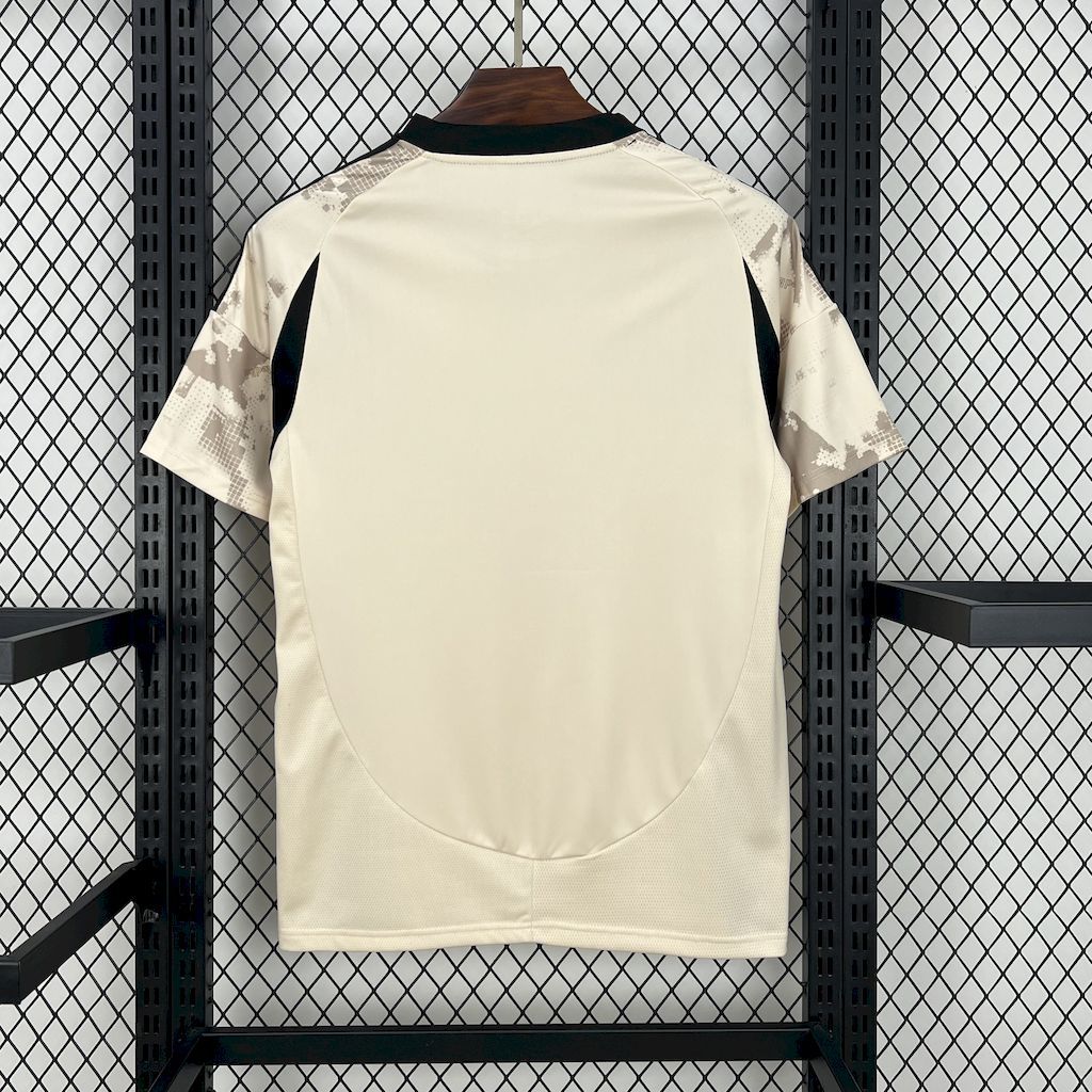 RB Leipzig 25/26 Away Kit