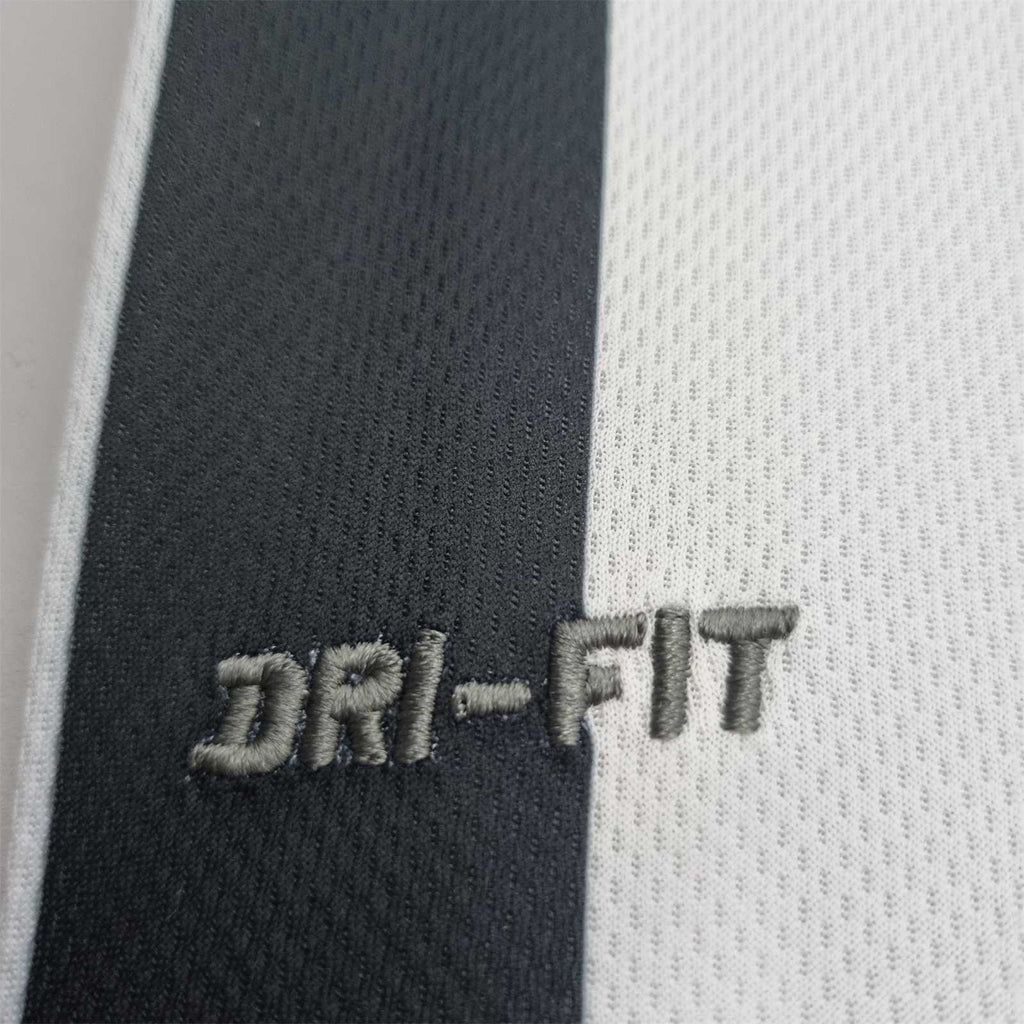 Santos FC 12/13 Away Kit