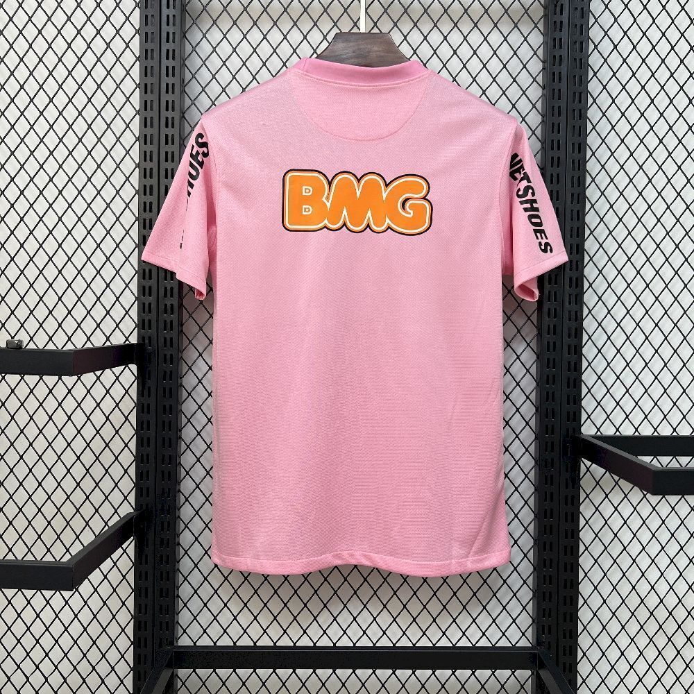 Santos FC 12/13 Retro Pink Kit