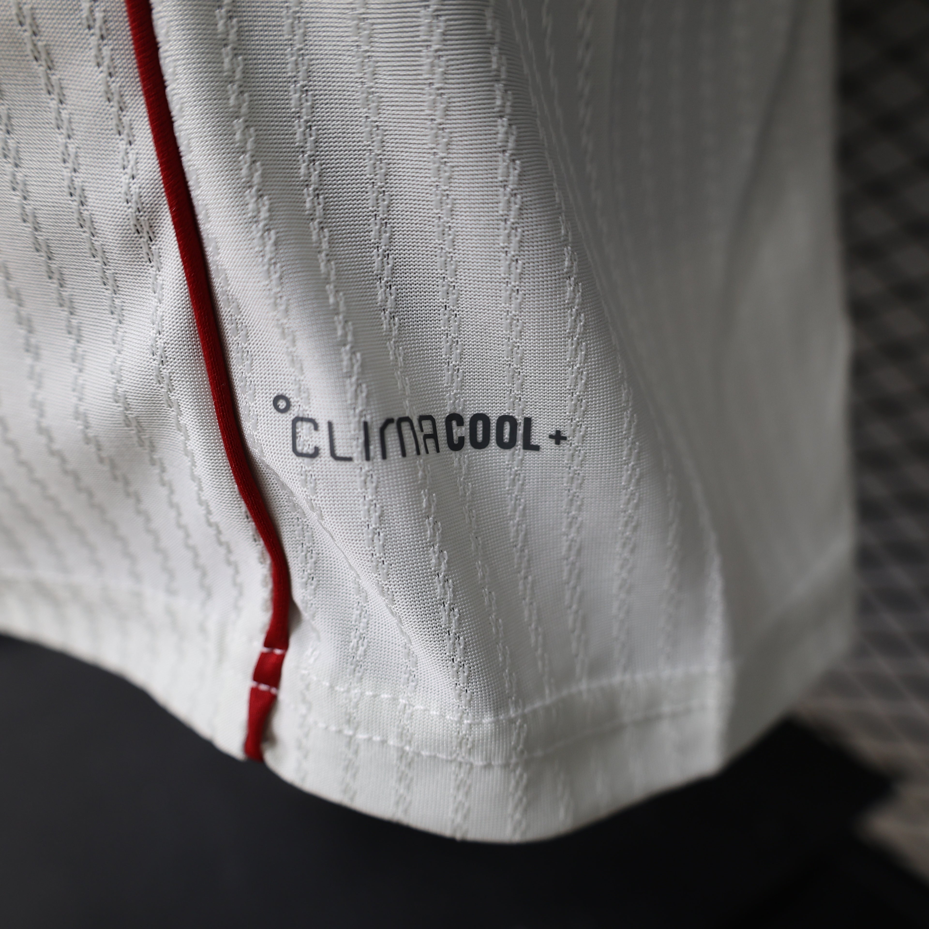 Liverpool 26/27 Retro Special Edition Kit - Player Version
