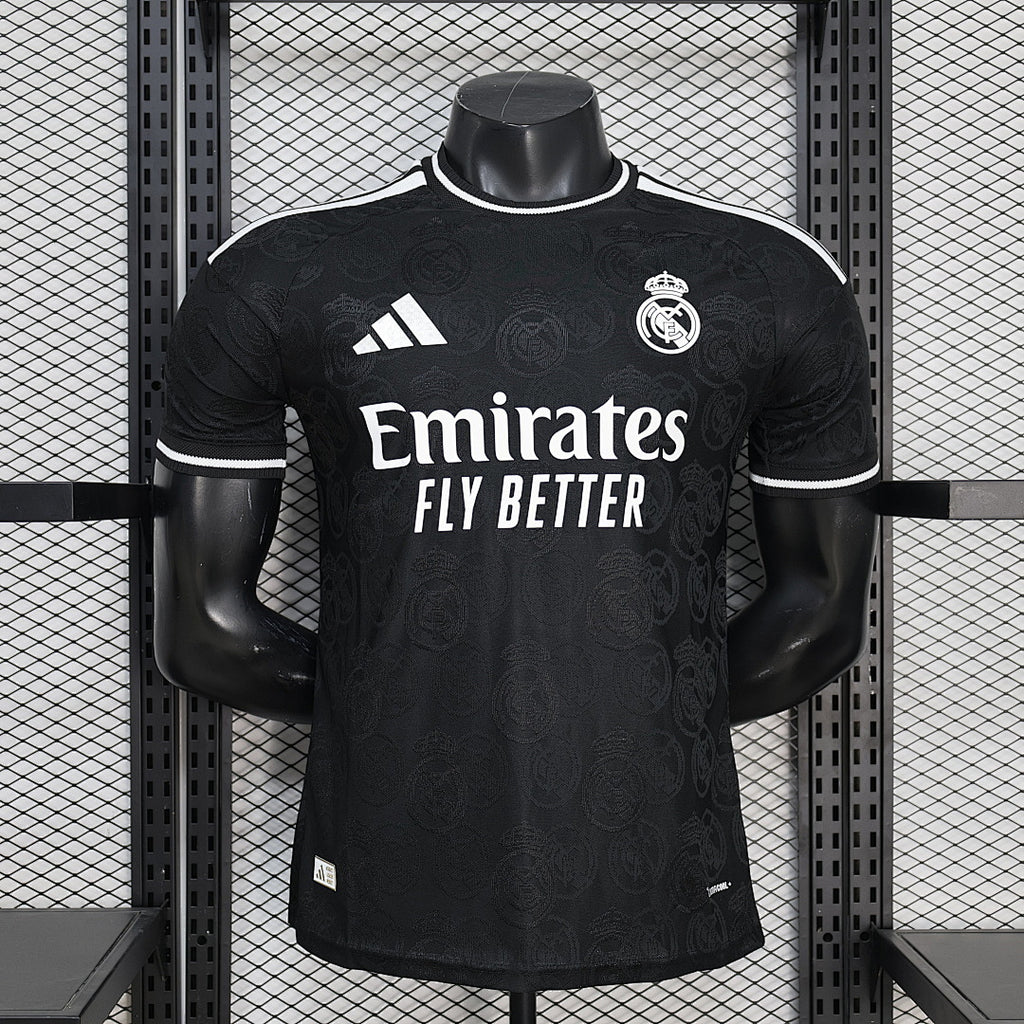 Real Madrid 26/27 Black Special Edition Kit - Player Version