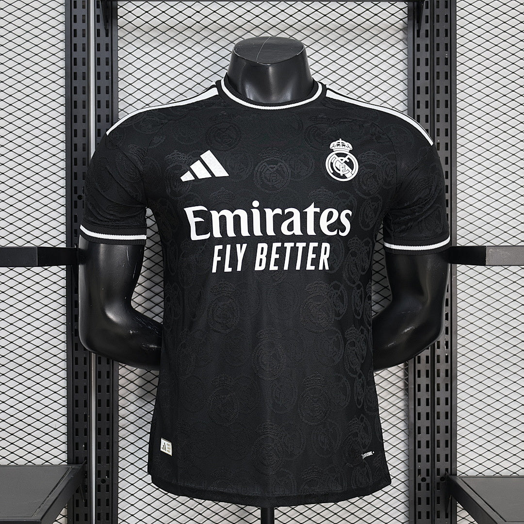 Real Madrid 26/27 Black Special Edition Kit - Player Version