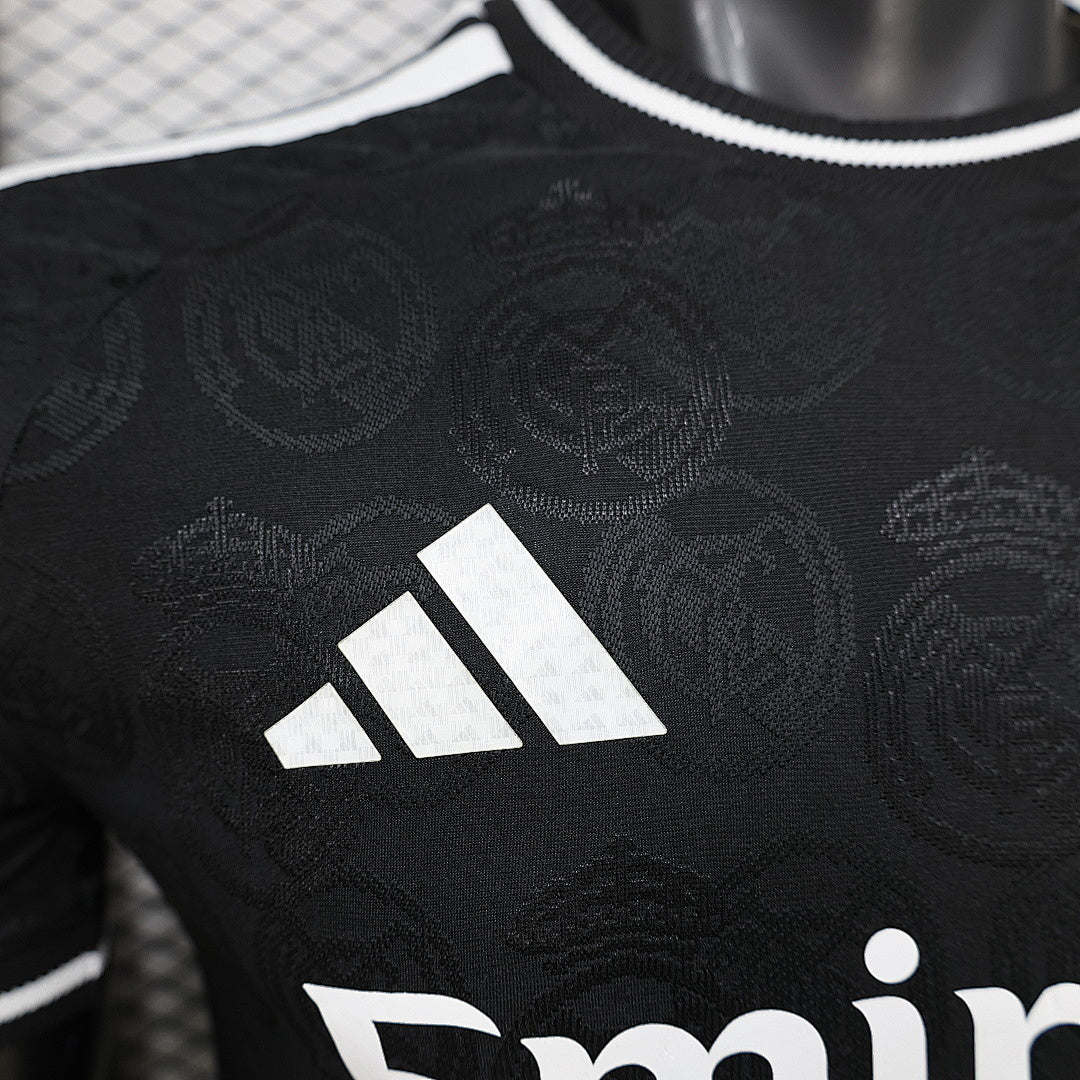 Real Madrid 26/27 Black Special Edition Kit - Player Version