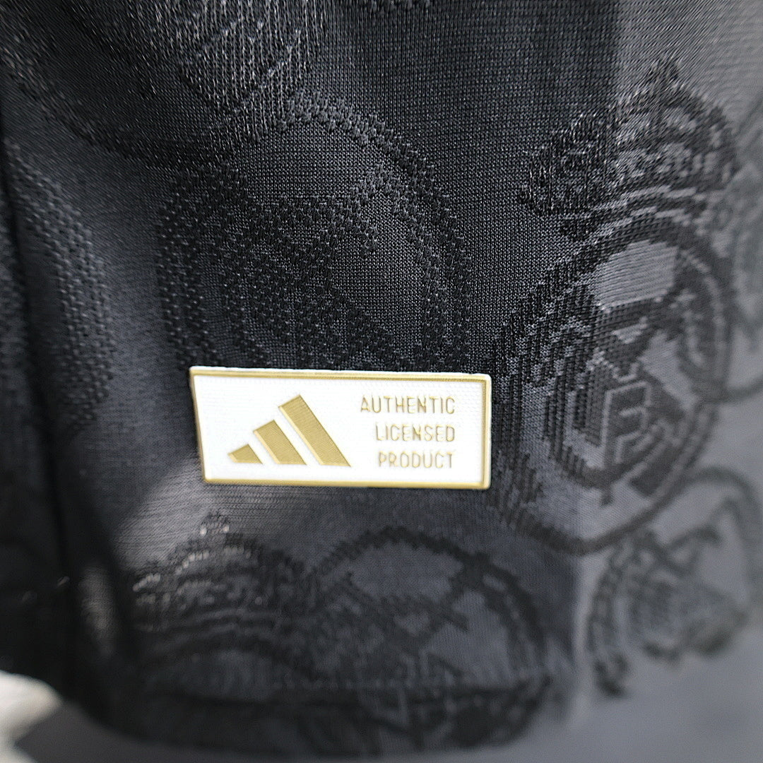 Real Madrid 26/27 Black Special Edition Kit - Player Version